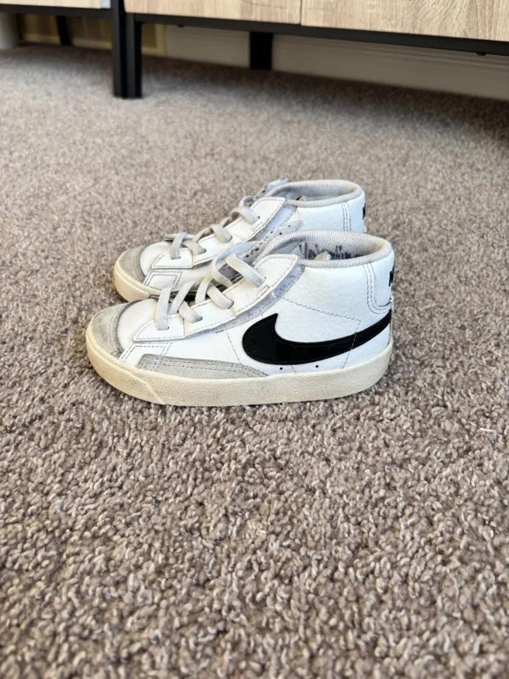 Nike Toddler Sz 9c Blazer Mid '77 White Black Child Baby Sneakers 9 C Hook&Loop - Picture 2 of 6